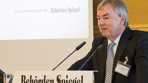 dbb Chef auf Demografie-Kongress
