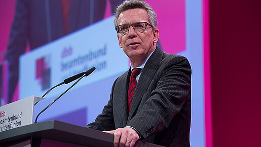 Bundesinnenminister Thomas de Maizière bei der dbb Jahrestagung 2015