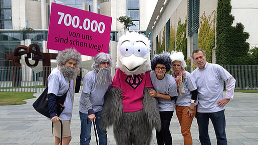 dbbj Protestaktion vor dem Bundeskanzleramt