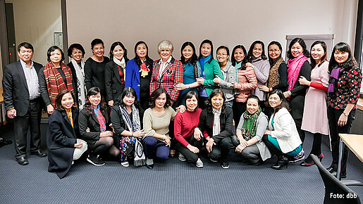 171110 frauen vietnam