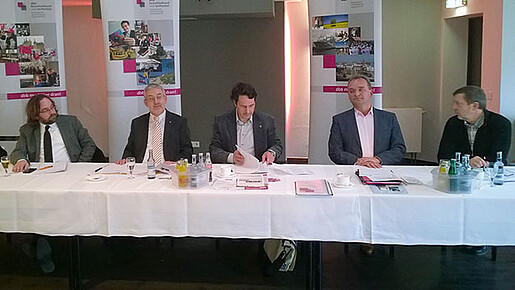 Willi Russ bei der Landestarifkommission Mecklenburg-Vorpommern Willi Russ bei der Landestarifkommission Mecklenburg-Vorpommern