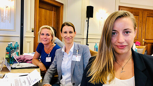 Die dbb jugend auf der Hauptversammlung der dbb bundesfrauenvertretung in Berlin Die dbb jugend auf der Hauptversammlung der dbb bundesfrauenvertretung in Berlin