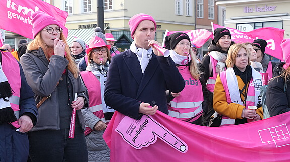 Einkommensrunde Öffentlicher Dienst Bund und Kommunen 2023 Warnstreik und Protest Mecklenburg-Vorpommern