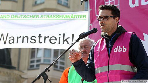 Warnstreiks und Demos in Hessen Warnstreiks und Demos in Hessen