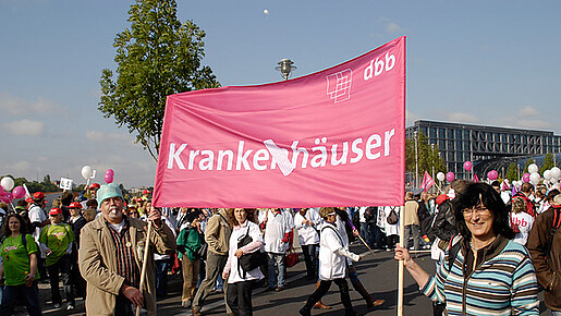 Pflege funkt SOS