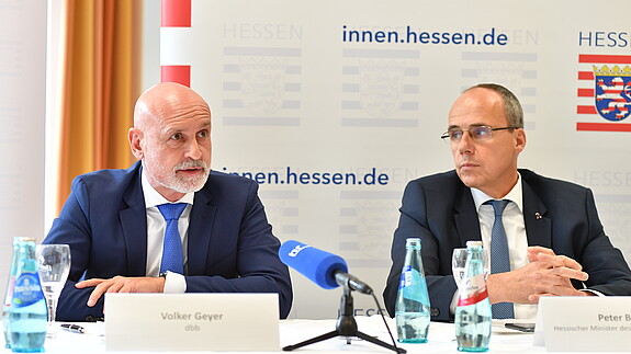 Einkommensrunde 2021: Tarifeinigung in Hessen Einkommensrunde 2021: Tarifeinigung in Hessen