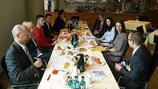 Jugendpolitisches Frühstück Jugendpolitisches Frühstück